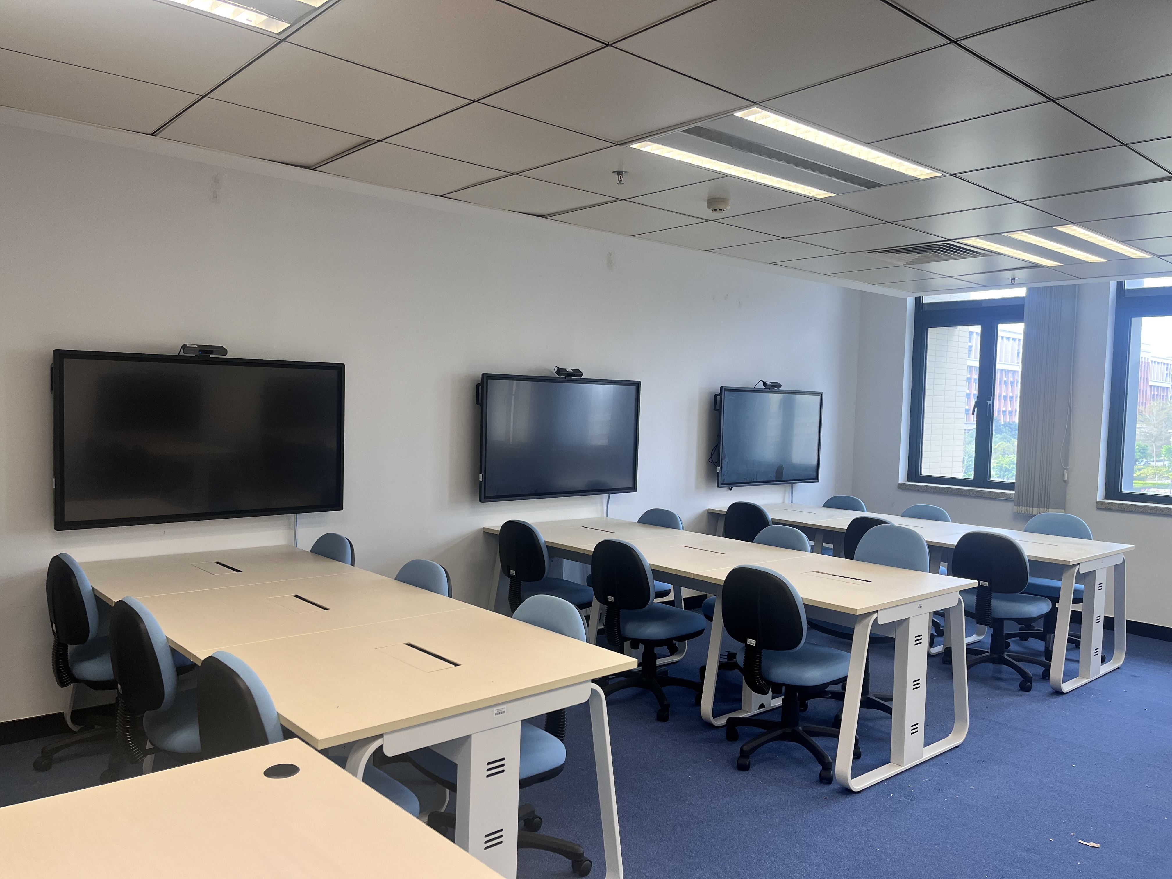 SMARTBoard 安裝場景 3